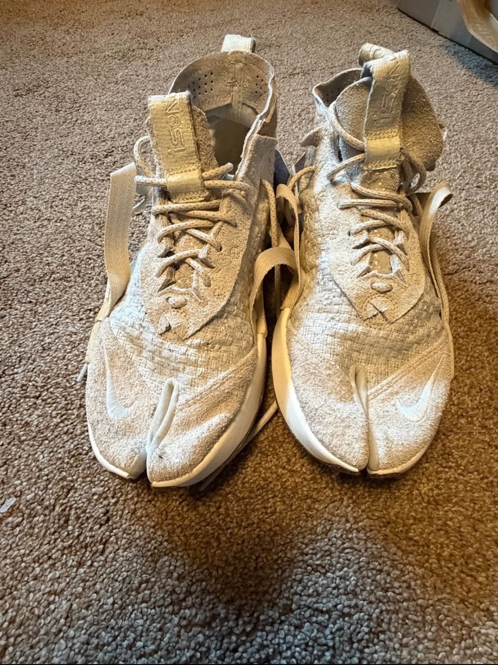 Nike Men’s Split-Toe Sneakers in Light Gray